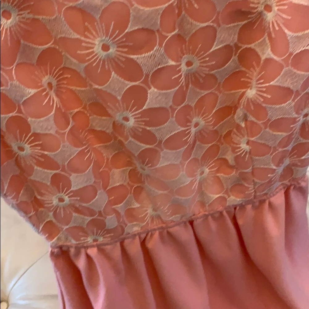Dress - Picture 4 of 5